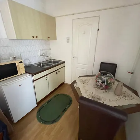 Guest house Mimoza Jd