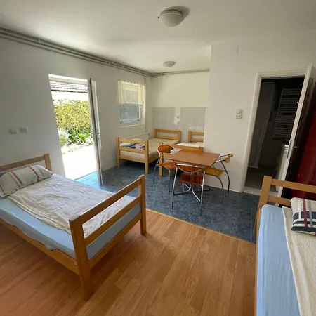 Guest house Mimoza Jd
