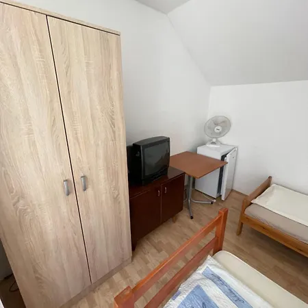 Gasthof Mimoza Jd Indija