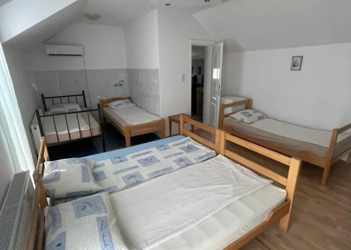 Gasthof Mimoza Jd Indija